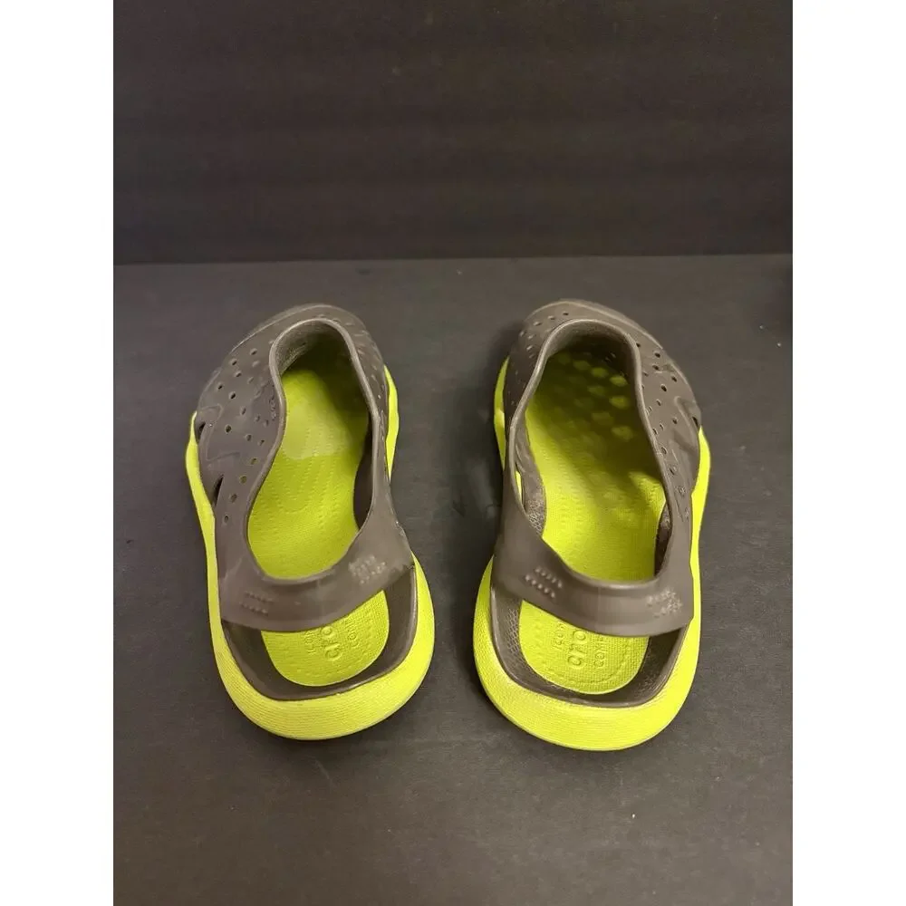 Crocs Men's Swiftwater Wave sandals Men’s Size 6